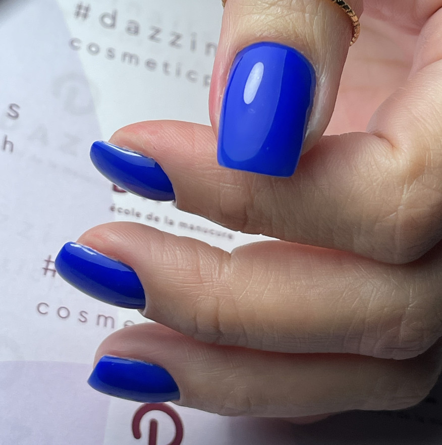 Vernis semi-permanent "Thya" 104, bleu, 10ml